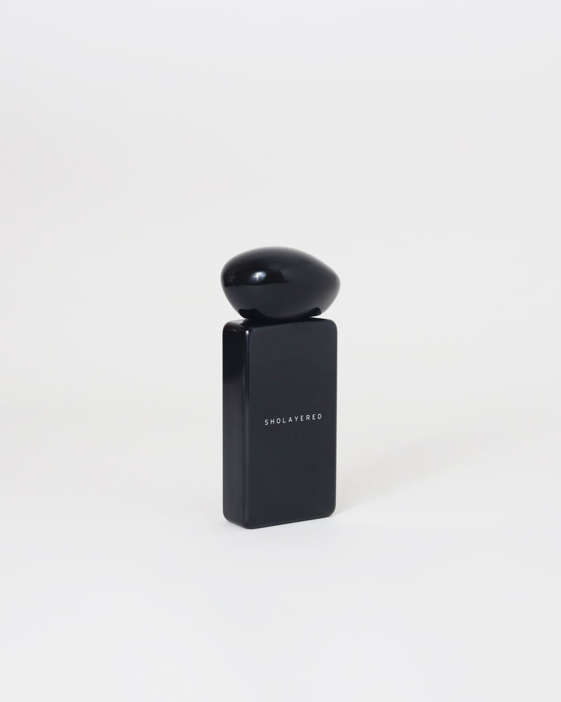 1945 マルチセラム｜BLACK (ハンド美容液)